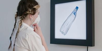 Rafael Lozano-Hemmer. Botella de castigos, 2022